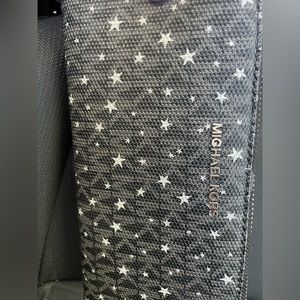 Michael kors NEW wallet